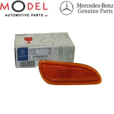 Mercedes-Benz Genuine Right Side Marker 2098200221