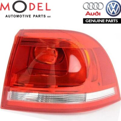 Audi Volkswagen Genuine Right Tail lamp 7P6945096F