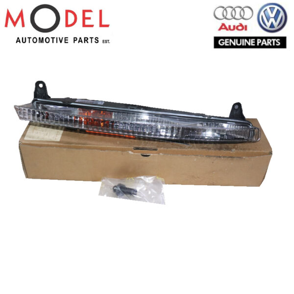 AUDI GENUINE SIGNAL LAMP RIGHT 4L0953042