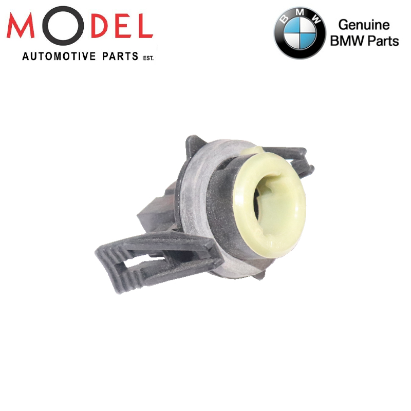 BMW GENUINE FRONT TURN SIGNAL BULB SOCKET 63131384032 Model