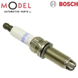 BOSCH New Spark Plug High Power For BMW 12120037244 / 0242140507